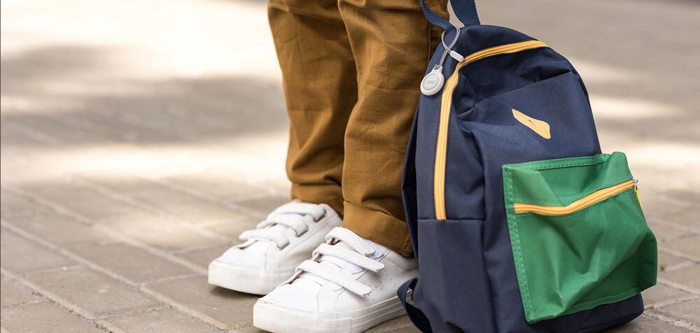 Belkin Secure Holder mit Schlaufe für Apple AirTag, blau