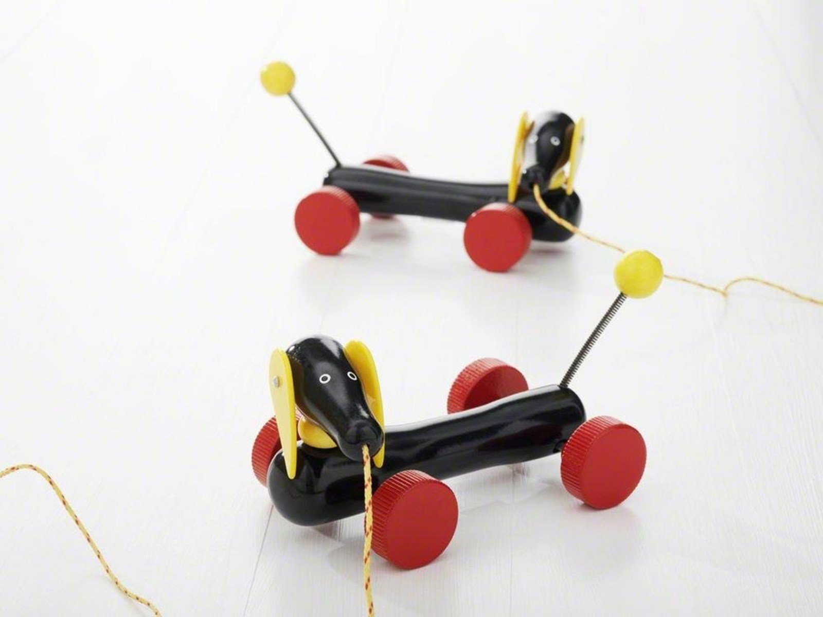 Brio Dachshund