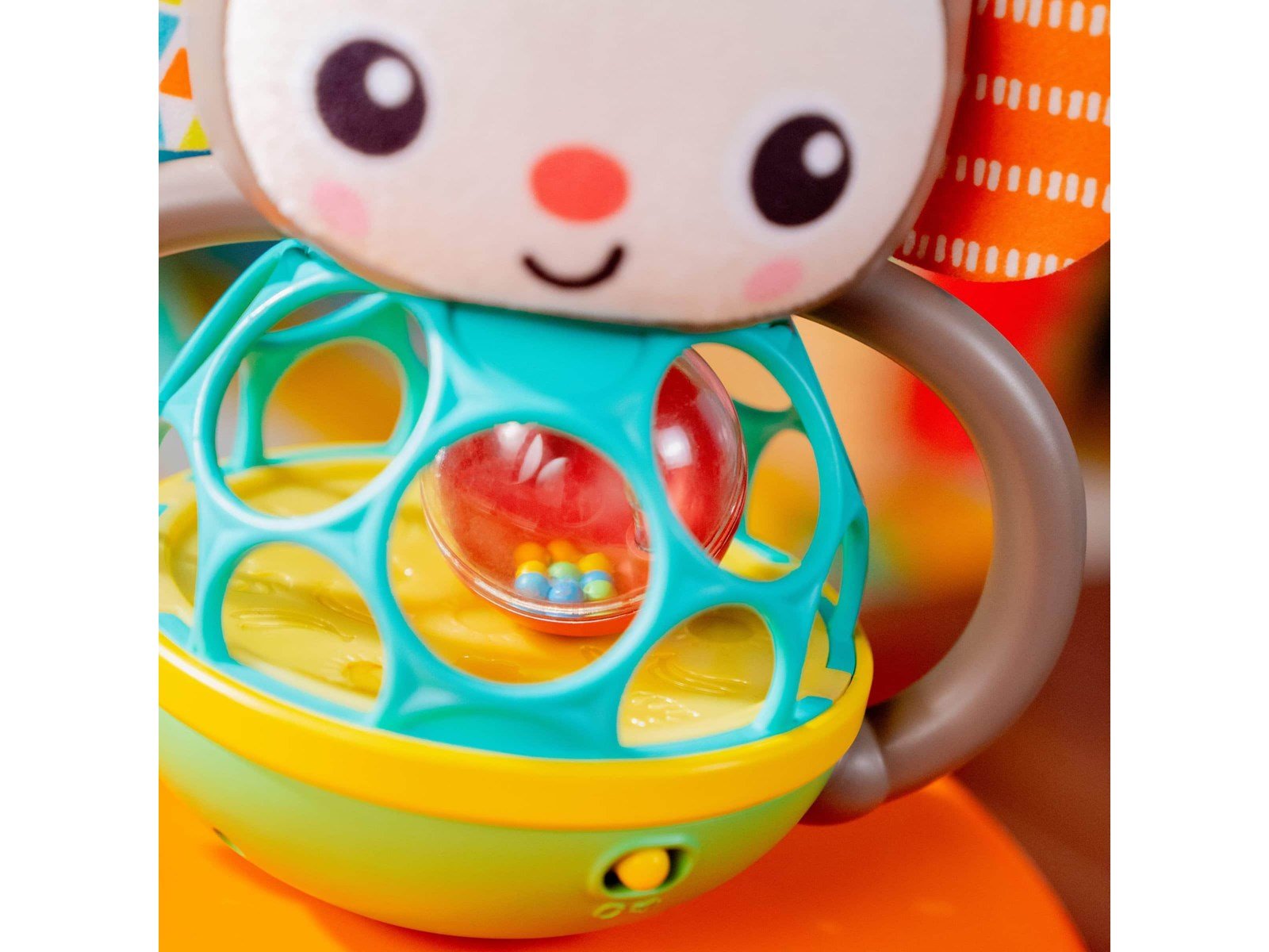 Bright Starts Grab n’ Shake Monkey Oball