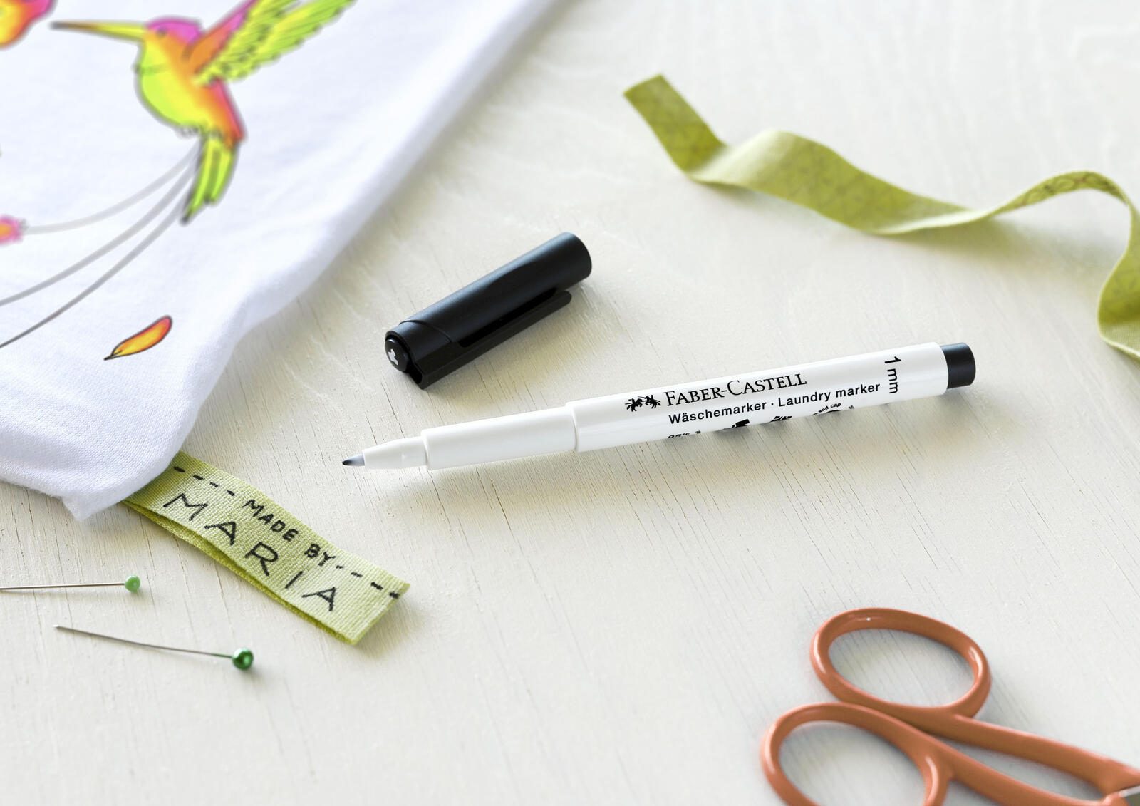 FABER-CASTELL Textilmarker 1.0 mm Schwarz