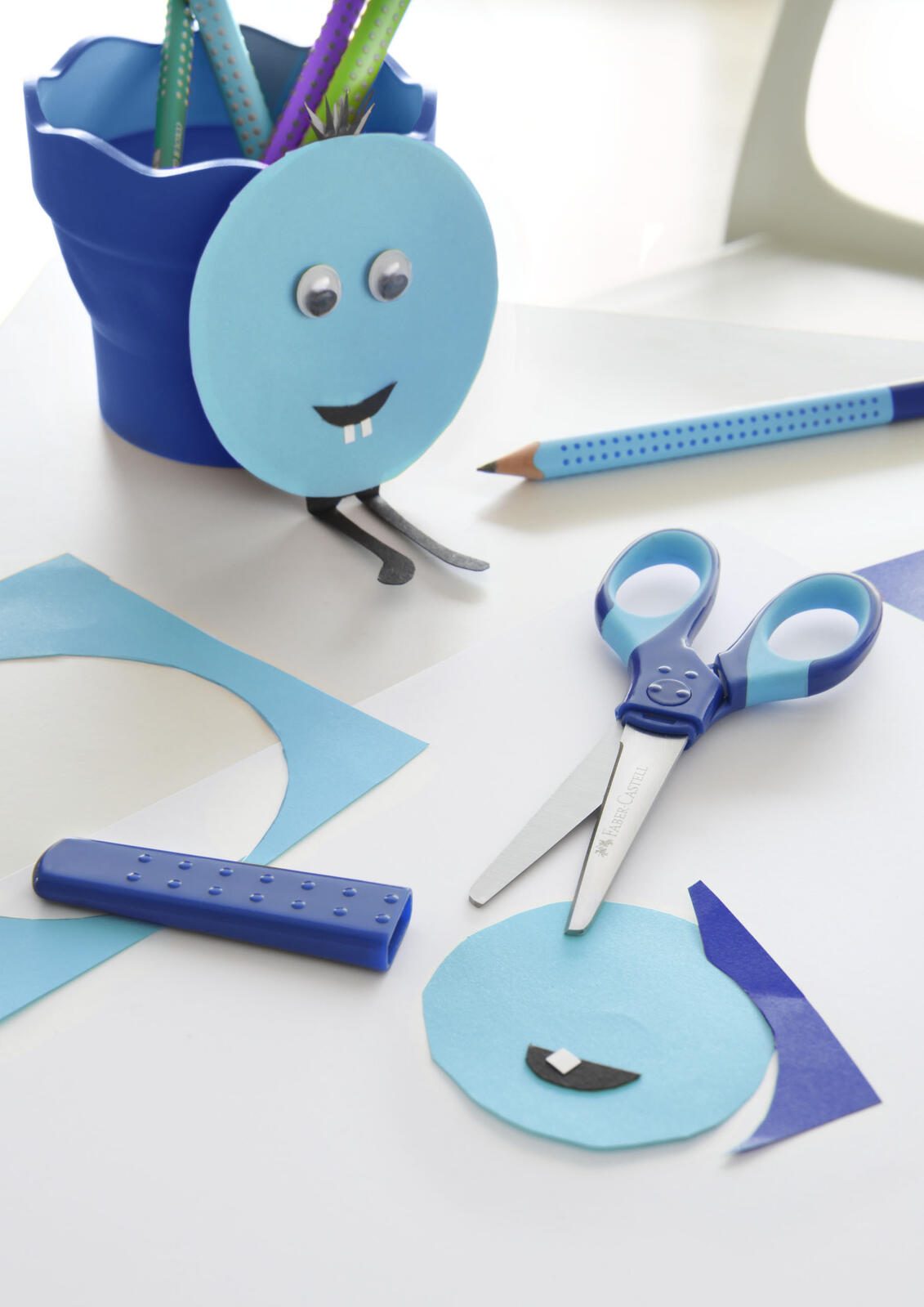 FABER-CASTELL Kinderschere 13.5 cm