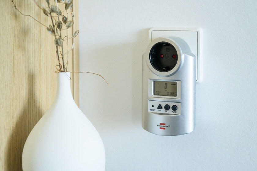 brennenstuhl Energiekostenmessgerät PM 231 E silber