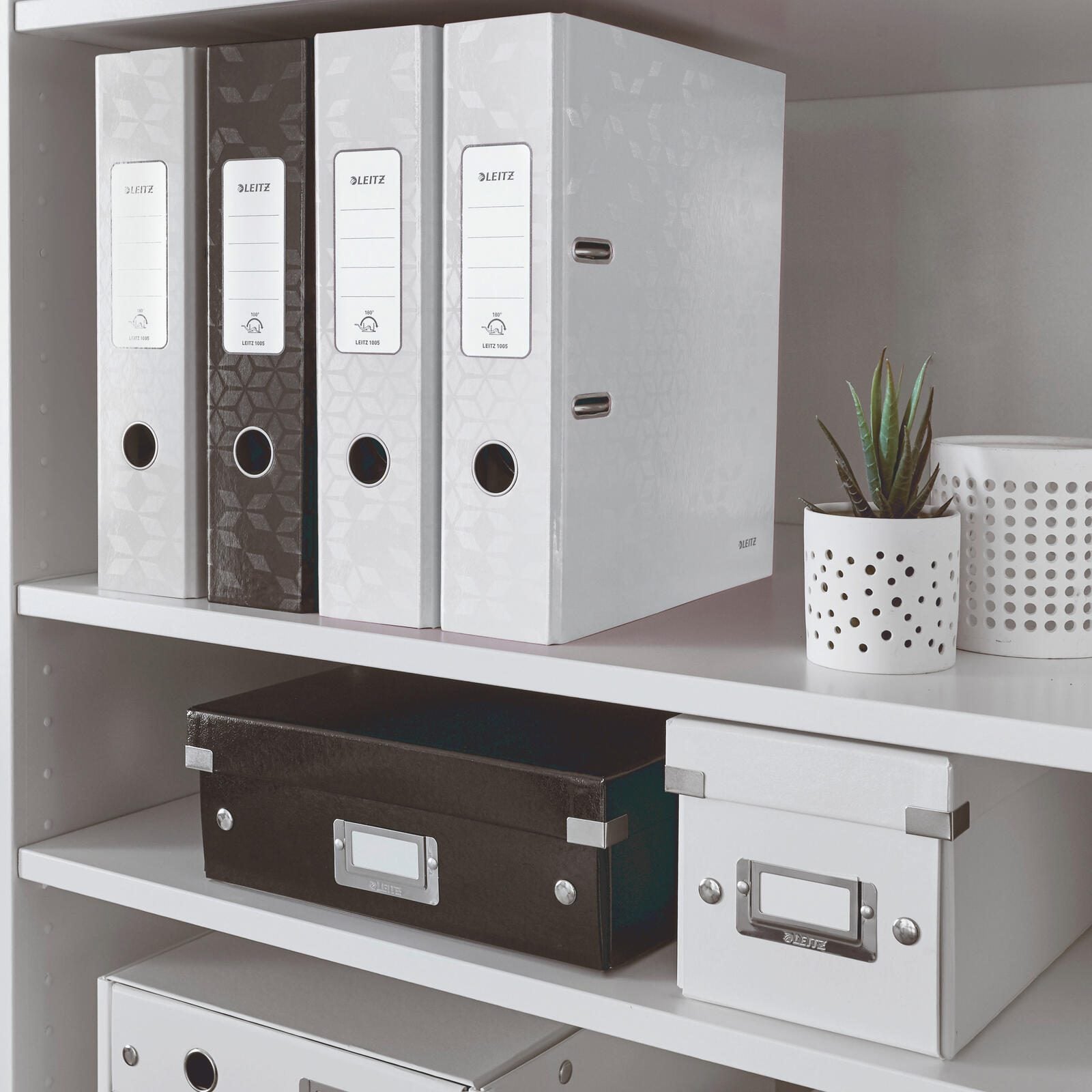 LEITZ WOW Ordner weiß Karton 8,0 cm - DIN A4