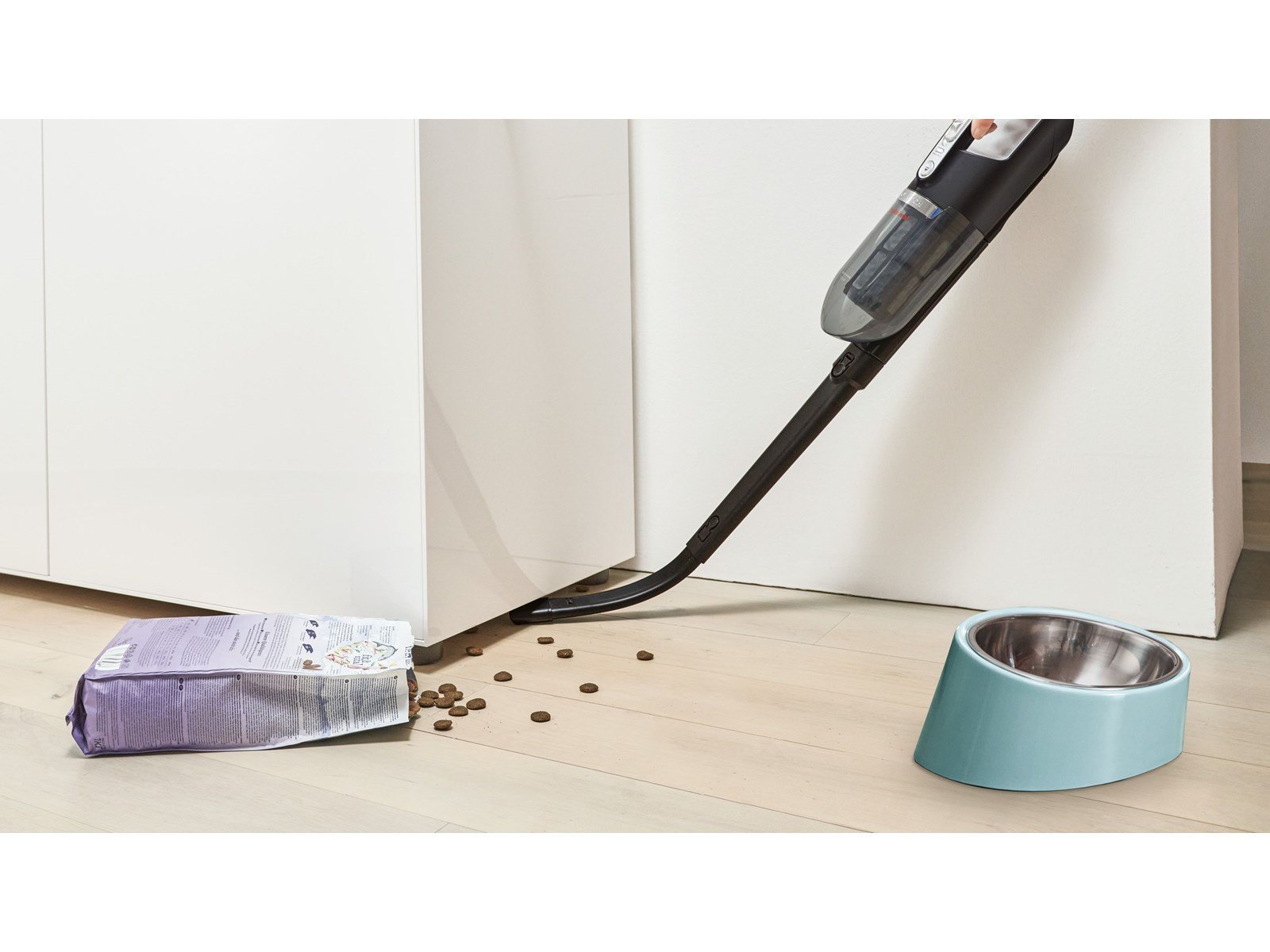 Bosch 2-in-1 Staubsauger Flexxo BBH3ZOO28 ProAnimal