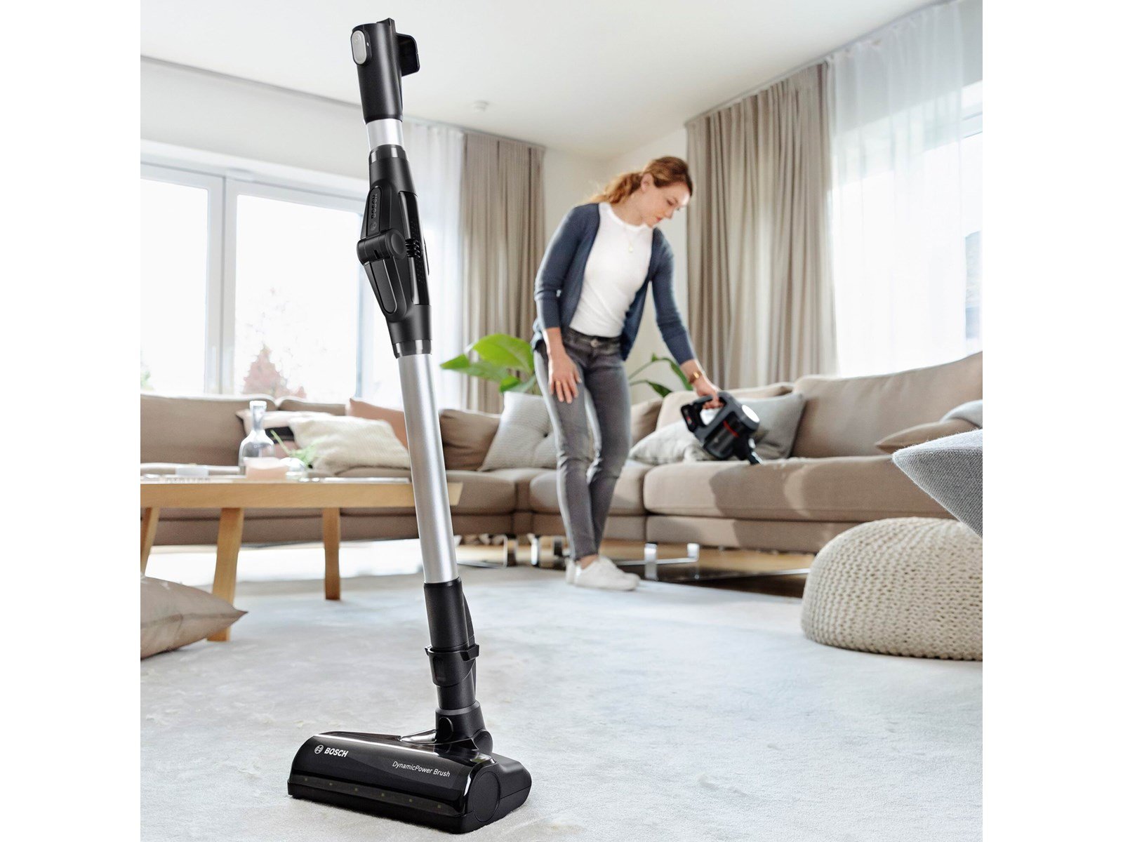 Bosch 2-in-1 Staubsauger Unlimited 7 BBS712A