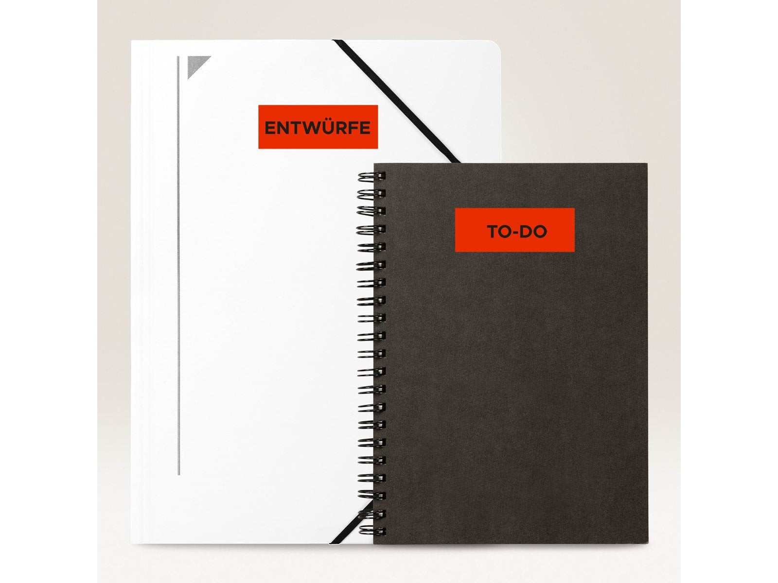 Avery Coloured removable labels red