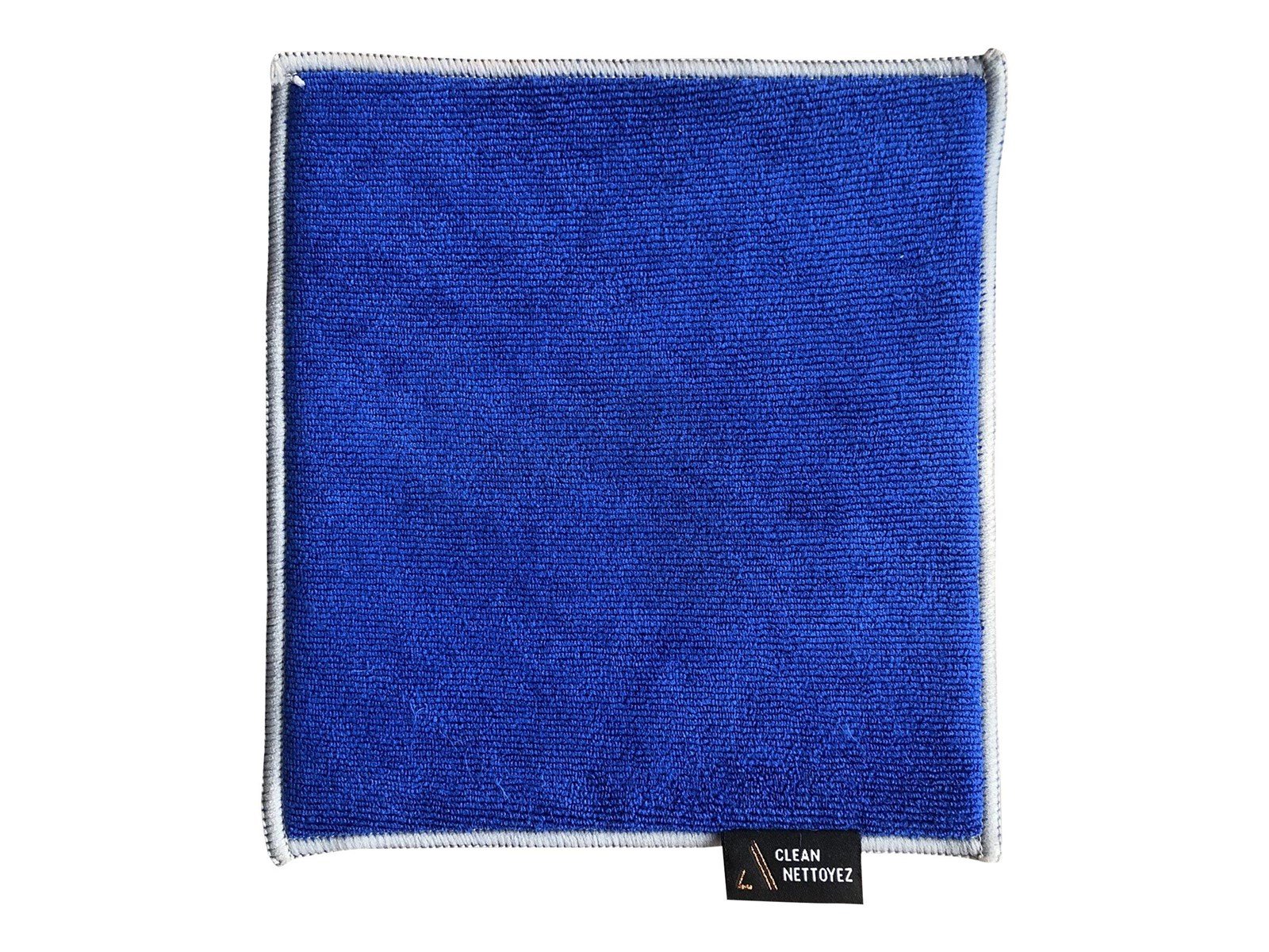 Austere III Series Clean & Protect display cleaning kit