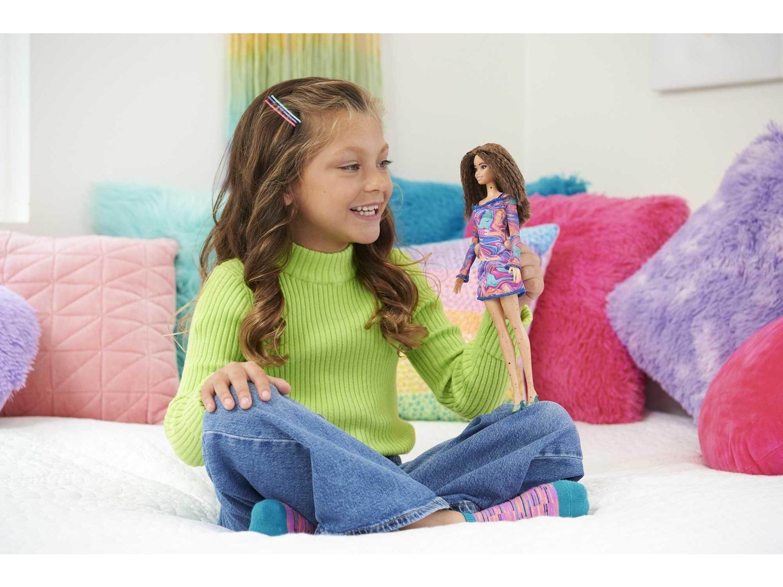 Barbie Fashionista Doll Rainbow Marble Swirl