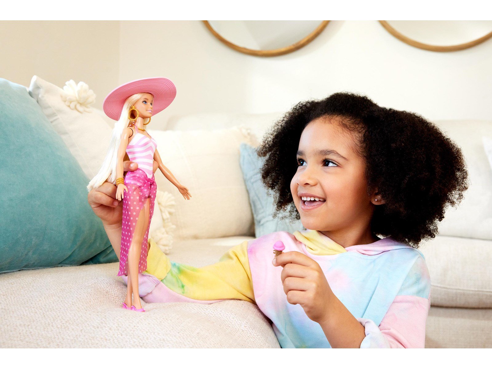Barbie Beach Day  Doll With Swimsuit And Beach-Themed Accessories