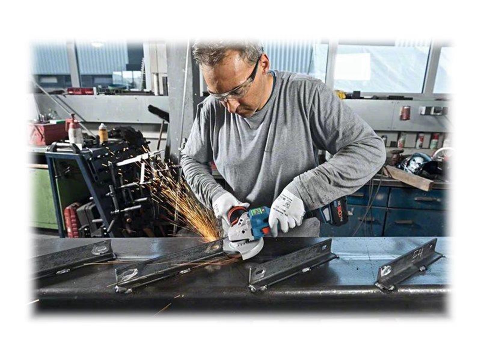 Bosch Professional GWS 18V-15 SC Professional (SOLO)