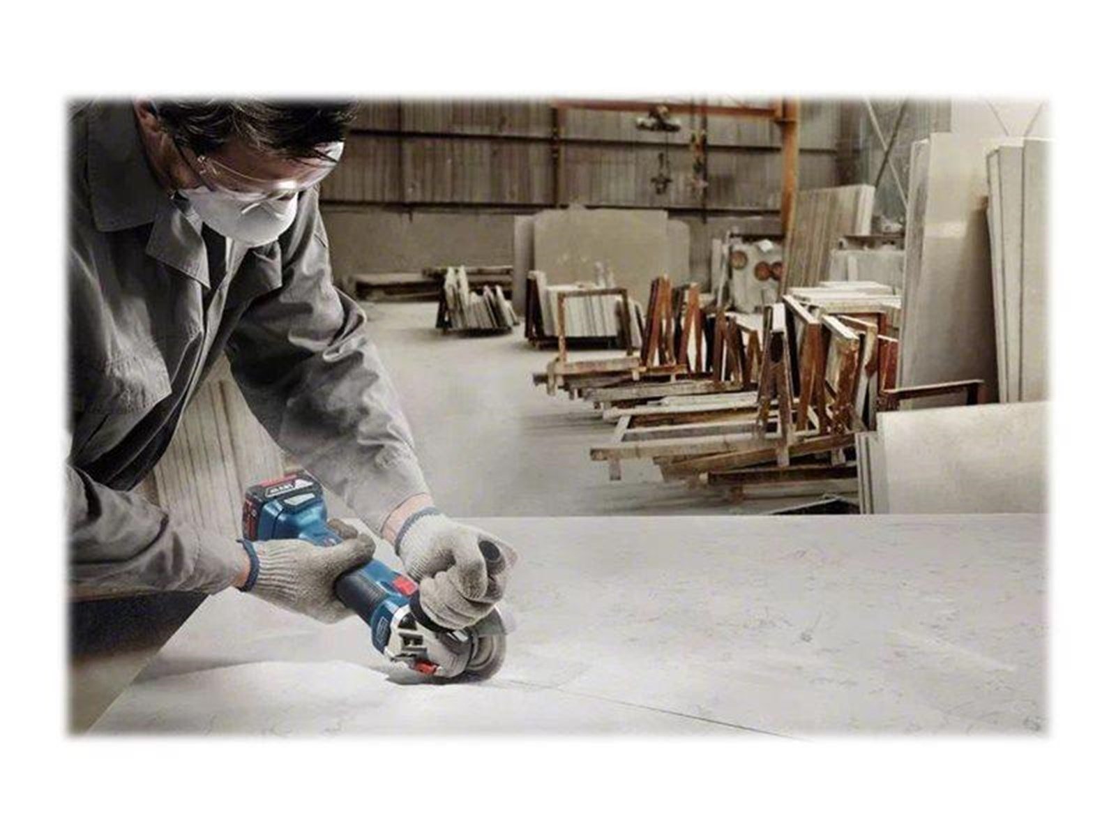 Bosch Professional GWS Professional 18V-10 (SOLO)