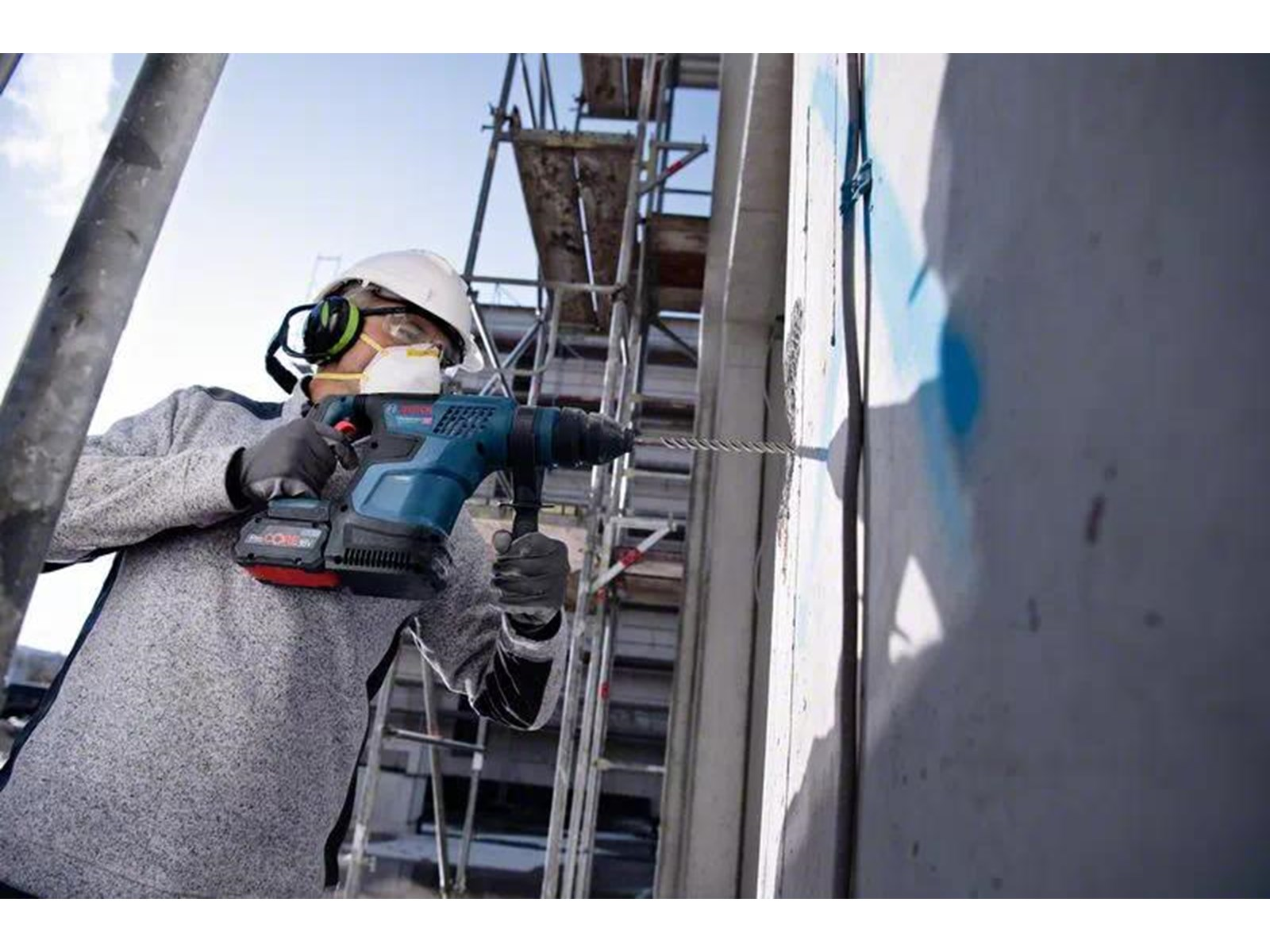 Bosch Professional BOREHAMMER GBH 18V-34 C 2X8AH PC