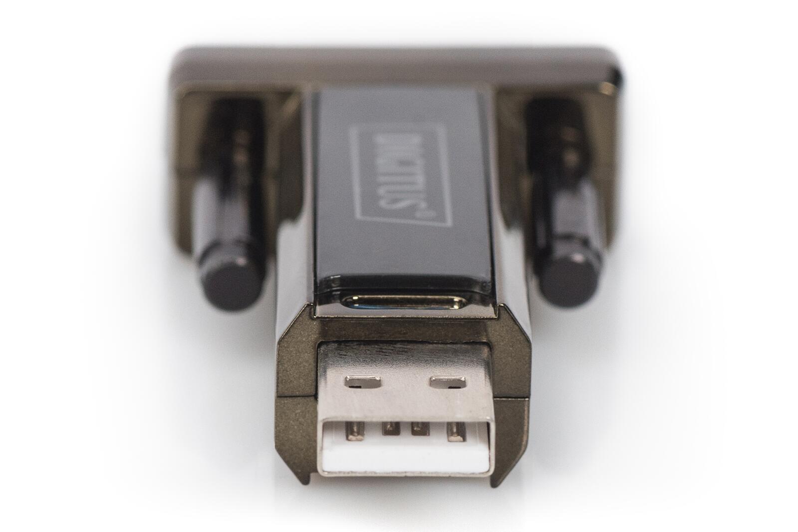 DIGITUS USB 2.0 seriell Konverter DSUB 9M 80cm