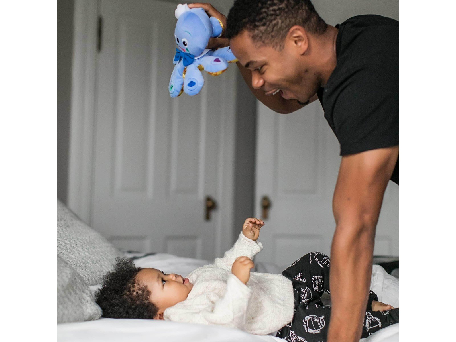 Baby Einstein Octoplush musical toy