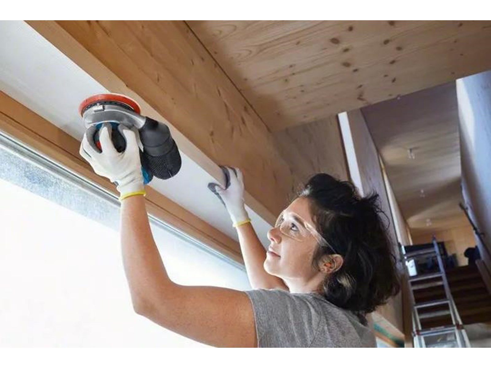 Bosch Professional GEX Professional 18V-125 (SOLO)