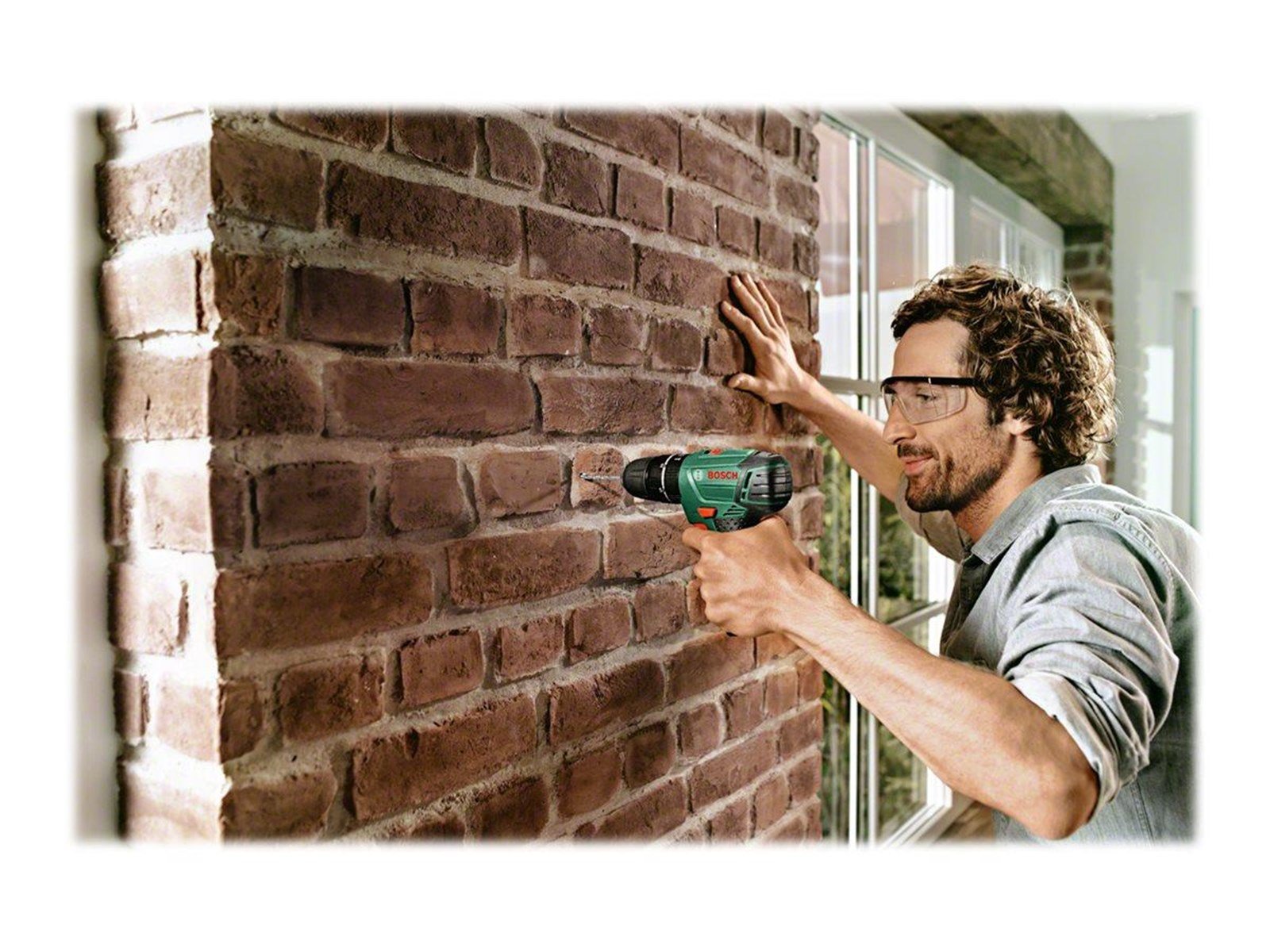 Bosch AKKUSLAGBOREMASKINE EASY 12V 2.0AH