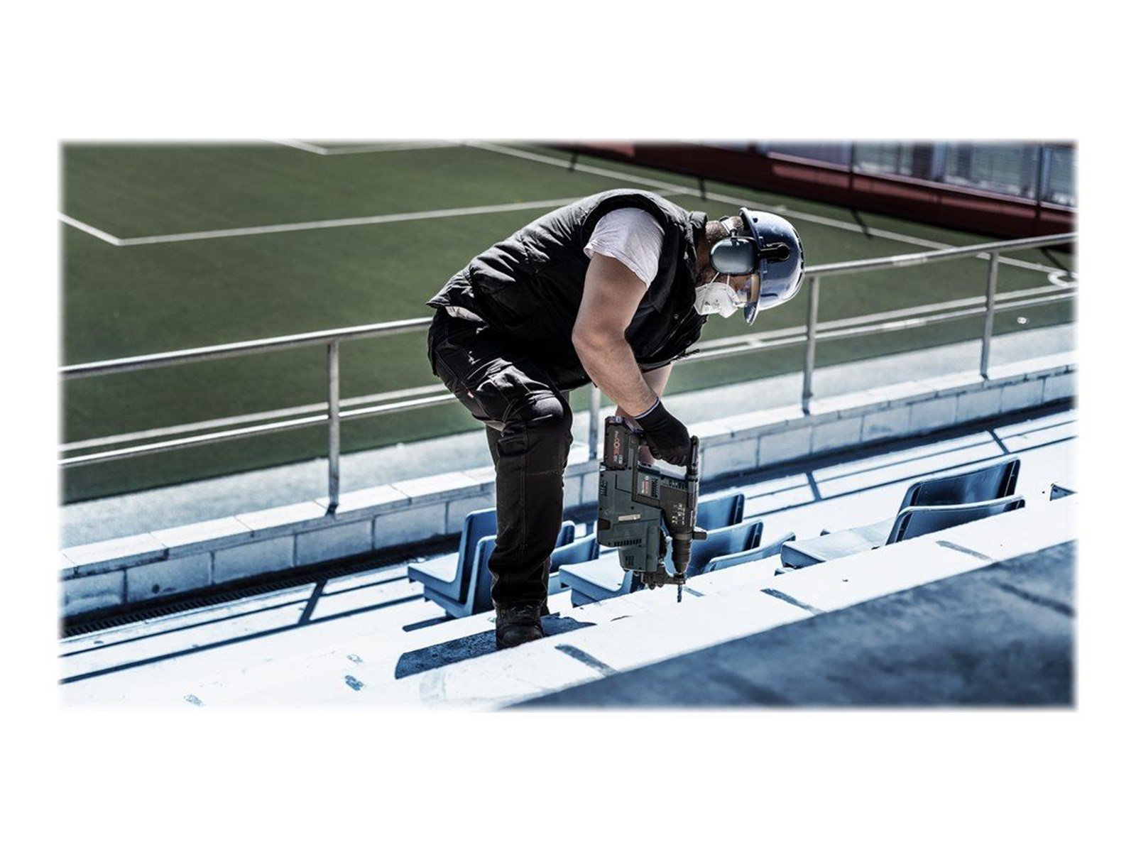 Bosch EXPERT SDS PLUS-7X HAMMER DRILL