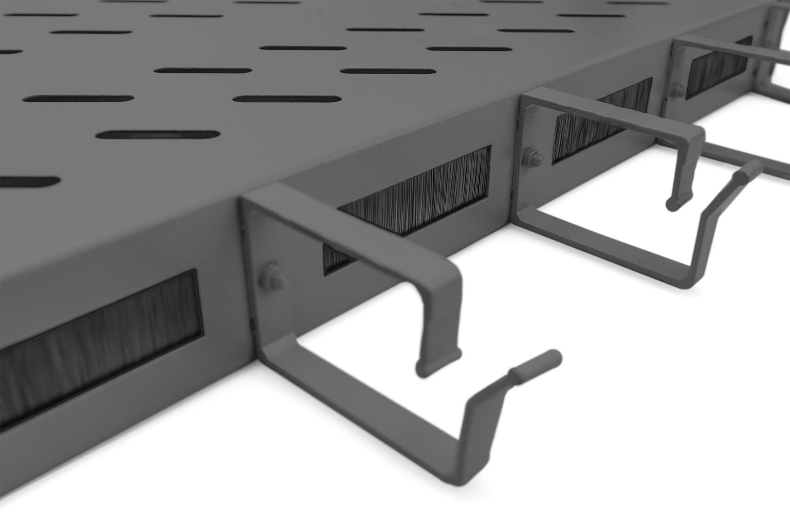 Digitus Fachboden 19'-Schränke festeinbau für 600mm Tiefe bis 120kg 1HE inkl. Kabelmanagement RAL9005 schwarz (DN-97681)