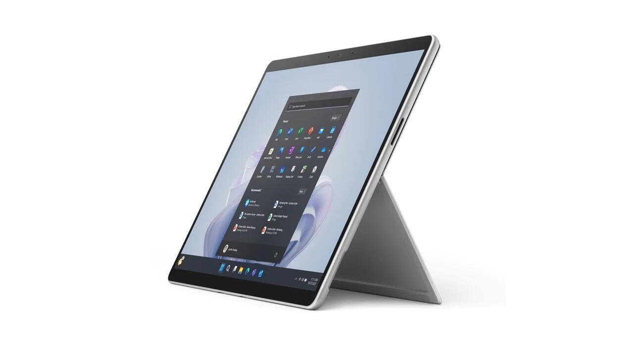 B-WARE Microsoft Surface Pro 9 Intel® Core™ i5-1245U Business Tablet 33,02cm (13 Zoll)