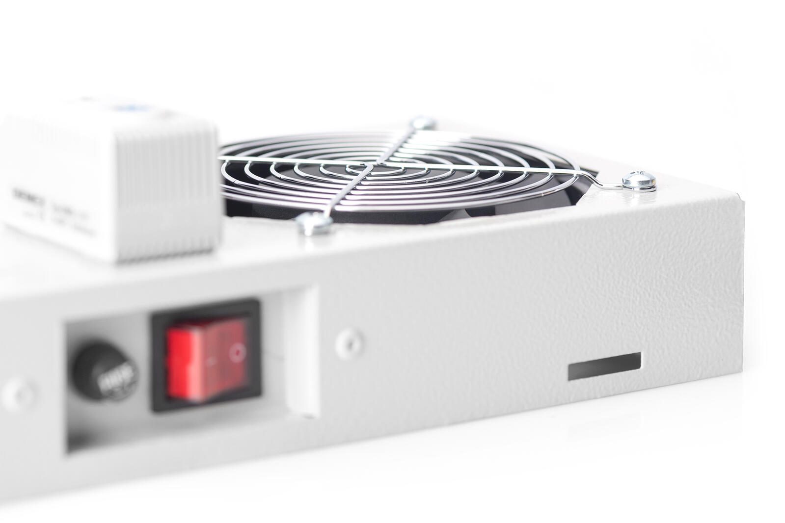 Digitus Dachlüftermodule für 19'-Wandgehäuse 2 Lüfter RAL7035 grau