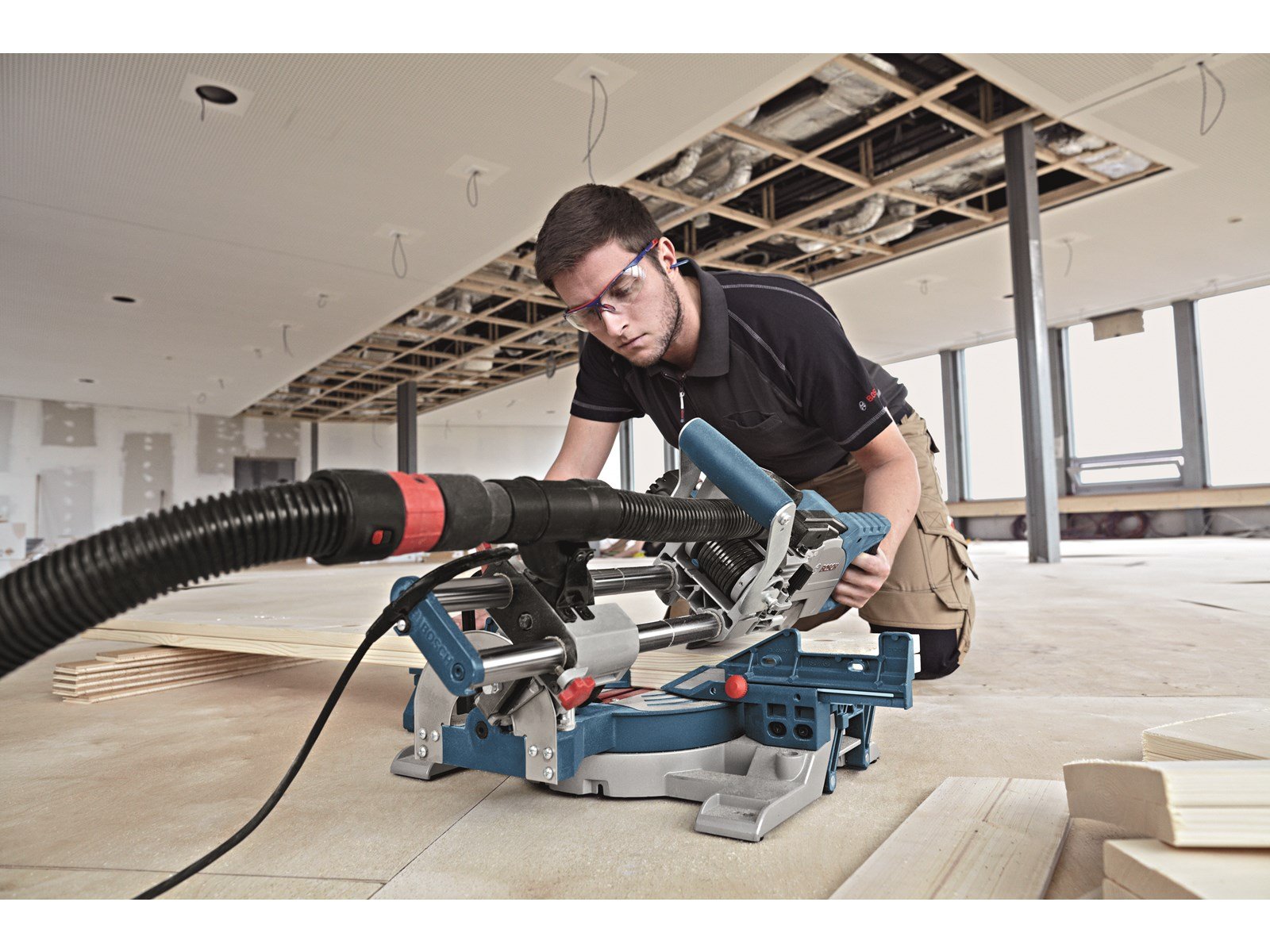 Bosch Professional Panel saw GCM 8 SJL