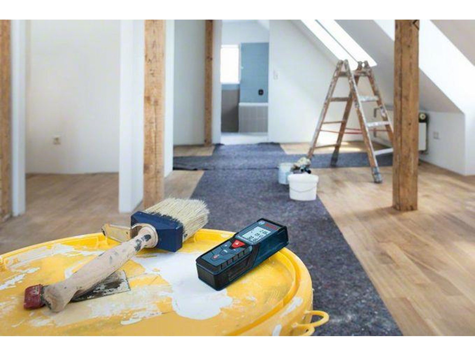 Bosch Professional GLM 40 PROFESSIONAL LASER DISTANCE METER