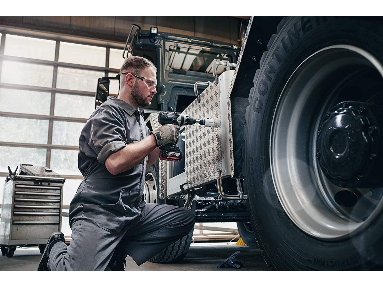 Bosch Hole Saw HSS-BIM PowerChange 210 mm