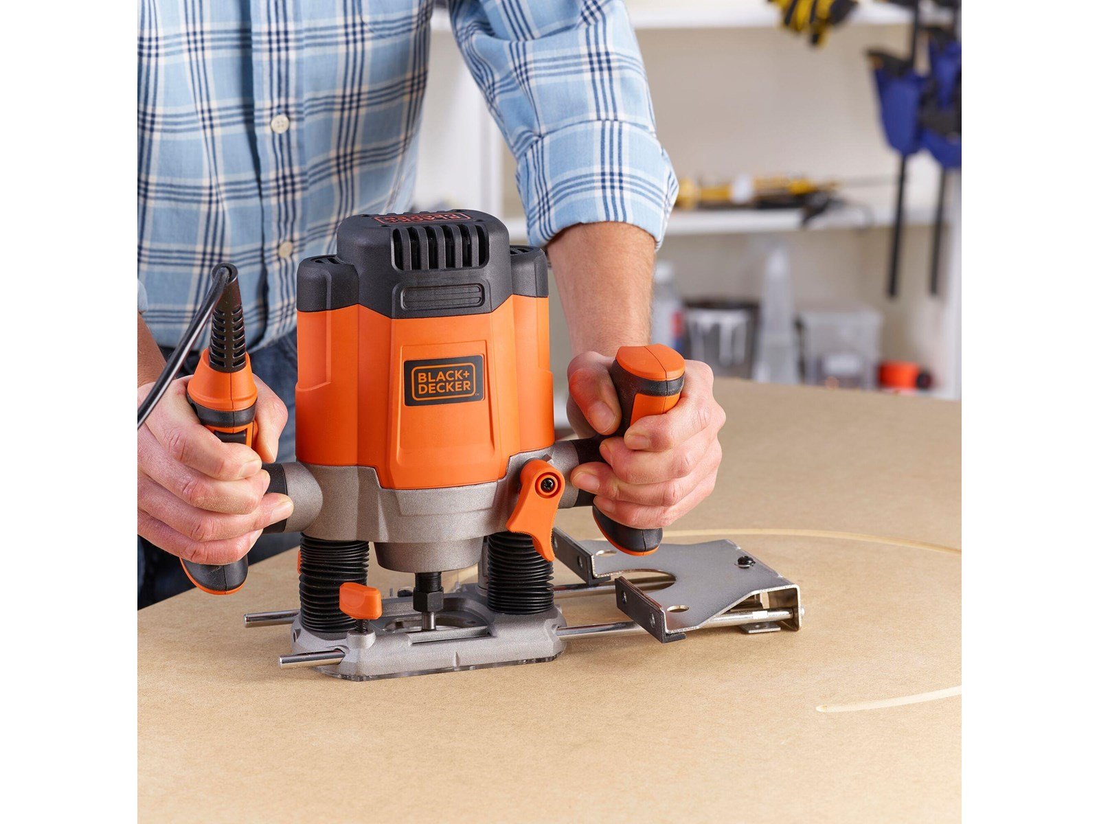 Black & Decker Plunge Router
