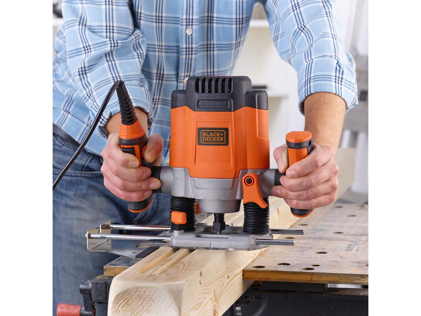 Black & Decker Plunge Router
