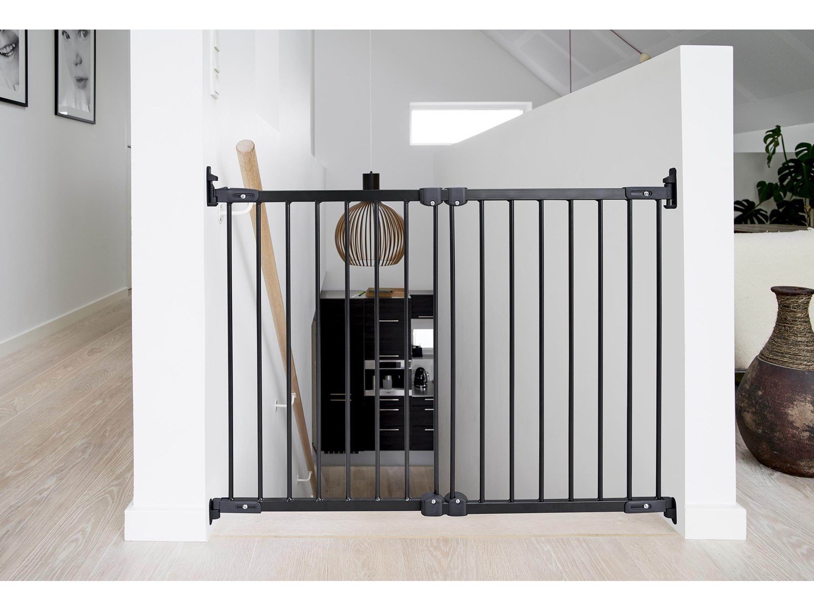 BabyDan FlexiFit Safety Gate Metal Black 67-105.5 cm
