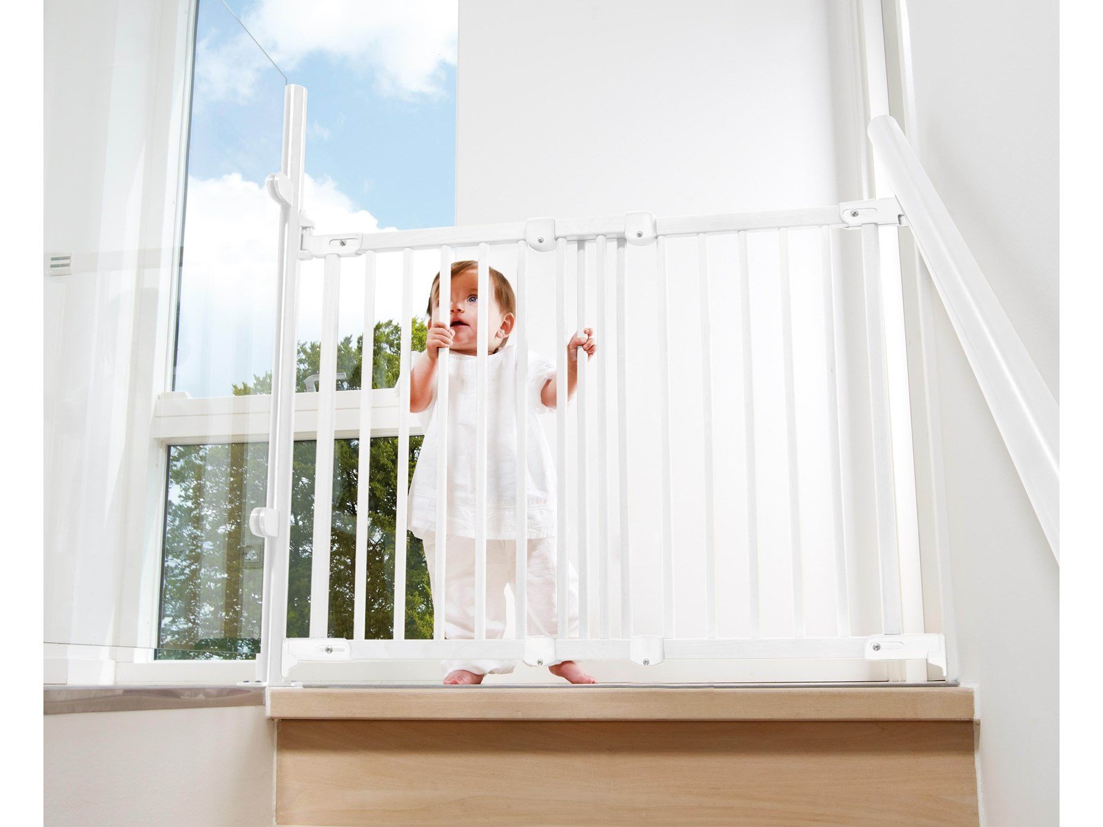 BabyDan FlexiFit Safety Gate Wood White 69-106.5 cm