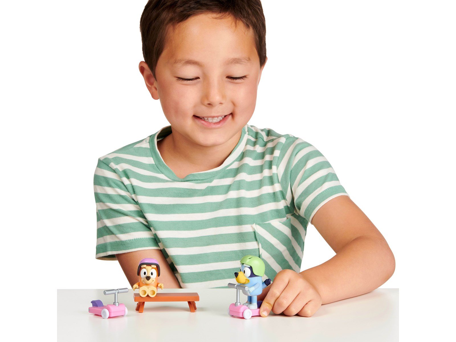 Bluey FIGURE & VECHICLE PLAYSET - SCOOTER TIME