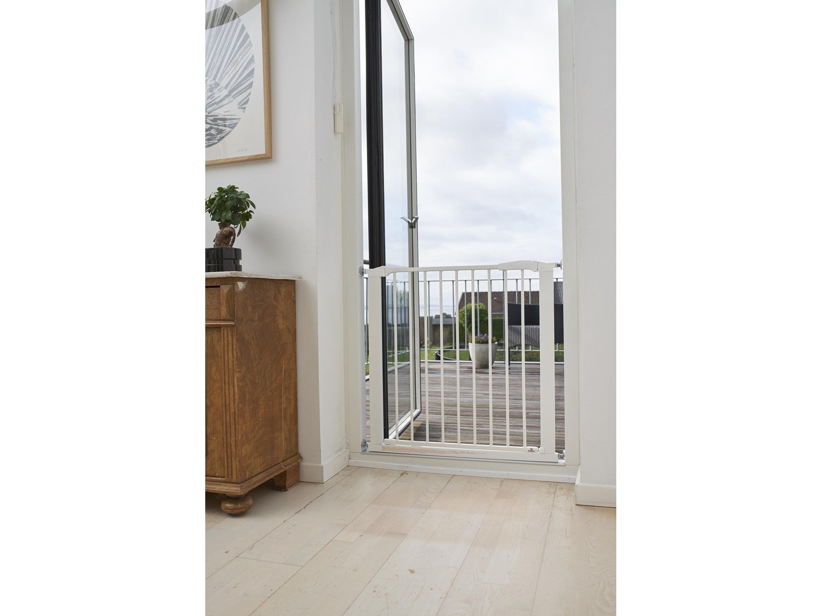 BabyDan Perfect Close Safety Gate White 77.3-83.5 cm