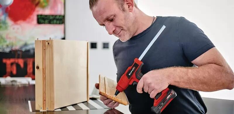Einhell Akku-Heißklebepistole TE-CG 18 Li - Solo (4522200)