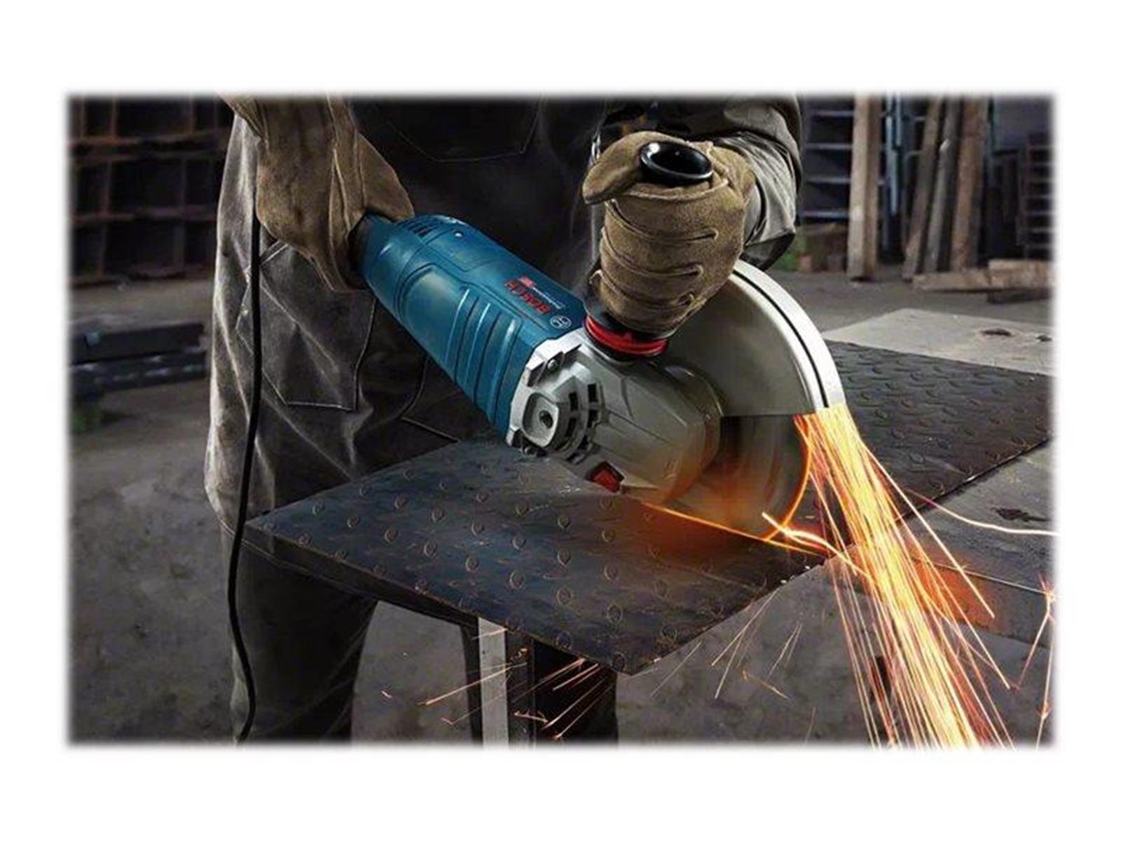 Bosch Professional GWS 24-230 P PROFESSIONAL ANGLE GRINDER