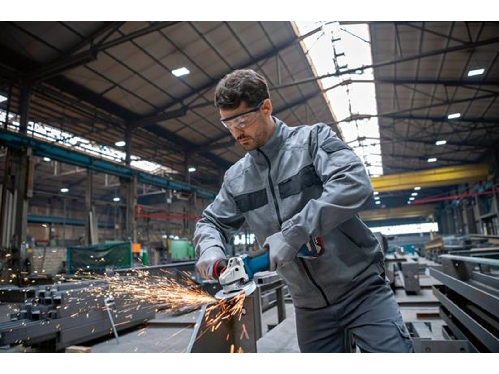 Bosch Professional GWS 18V-10 P Professional (SOLO)