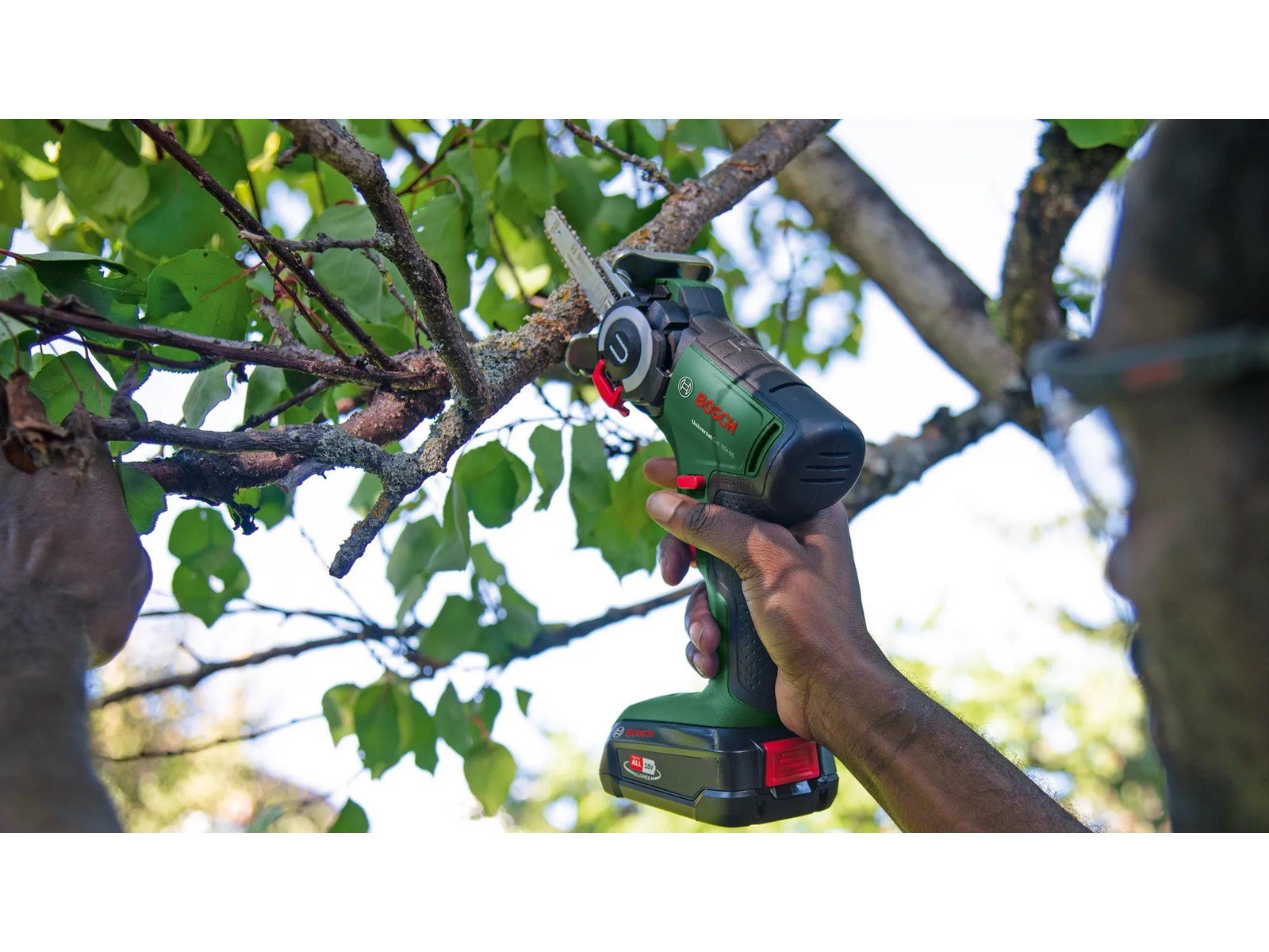 Bosch UniversalCut 18V-65 (SOLO)