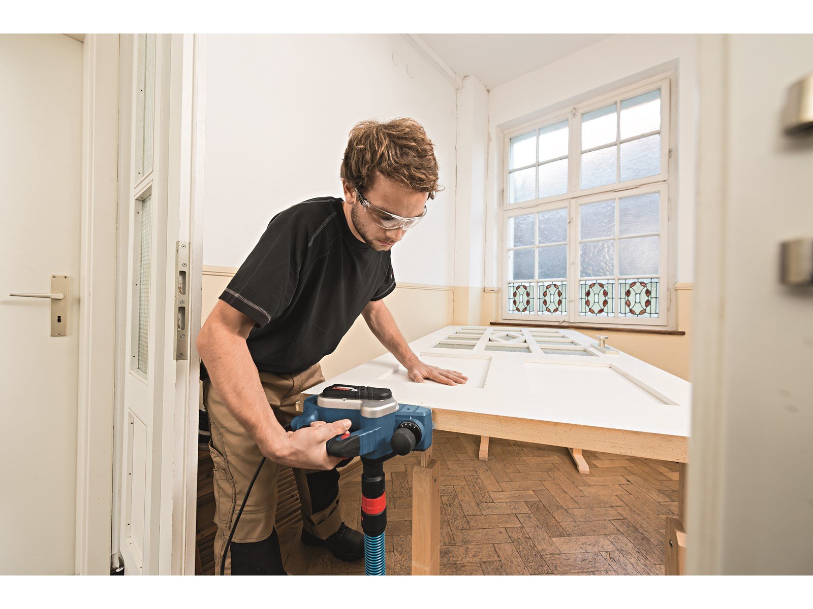 Bosch Professional GHO 16-82