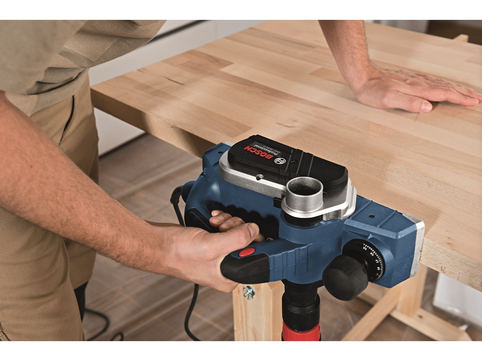 Bosch Professional GHO 26-82 D