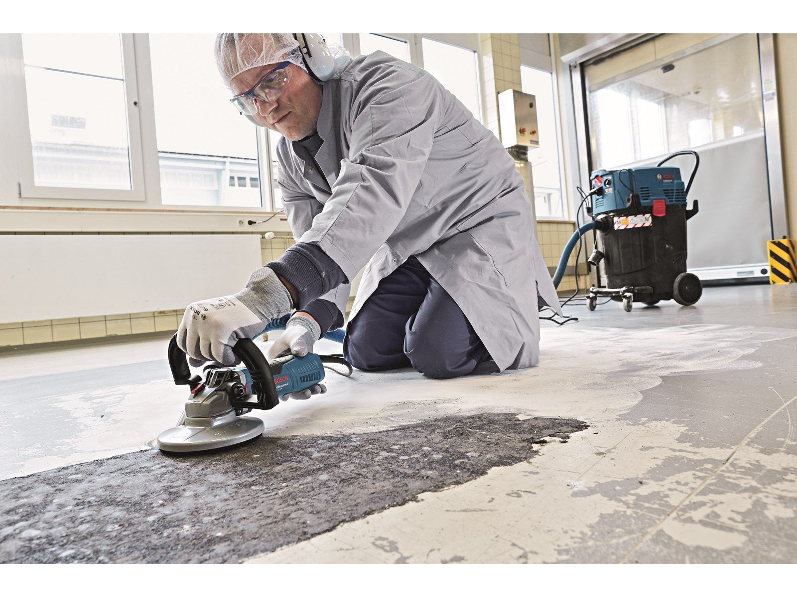 Bosch Professional GBR 15 CA