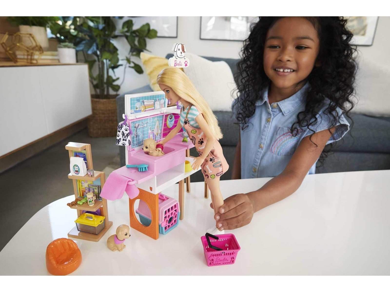 Barbie Doll And Pet Boutique Playset - Blonde