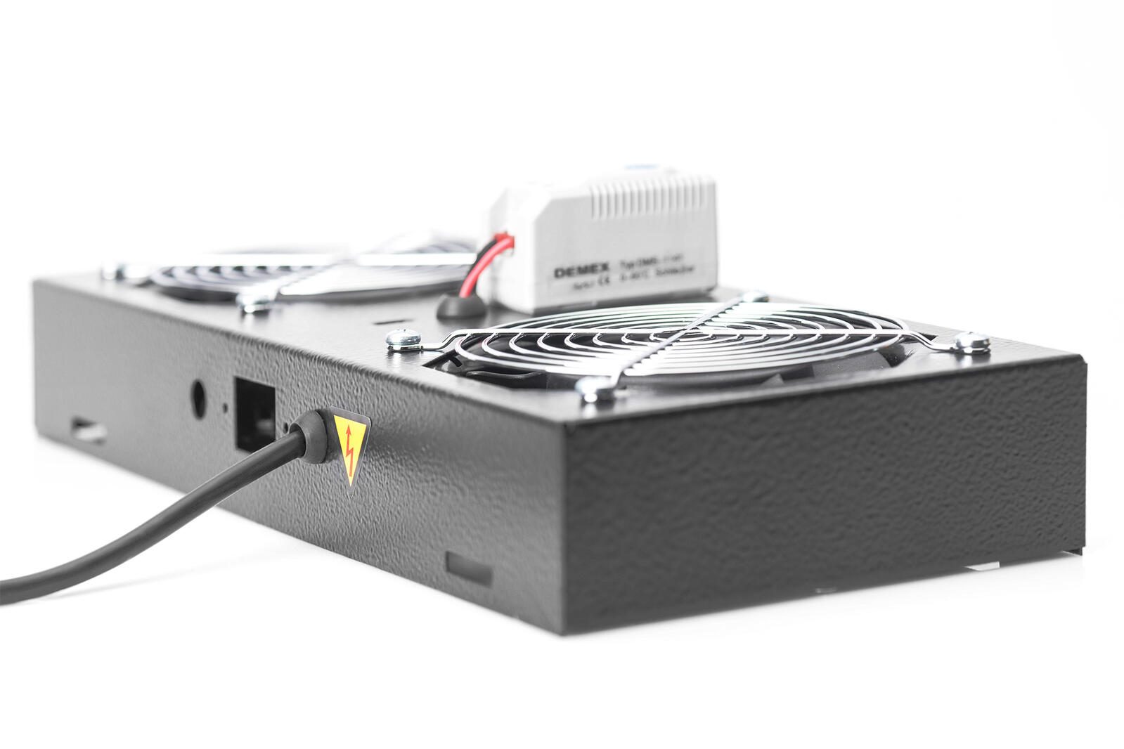 Digitus Dachlüftermodule für 19'-Wandgehäuse 2 Lüfter RAL9005 schwarz