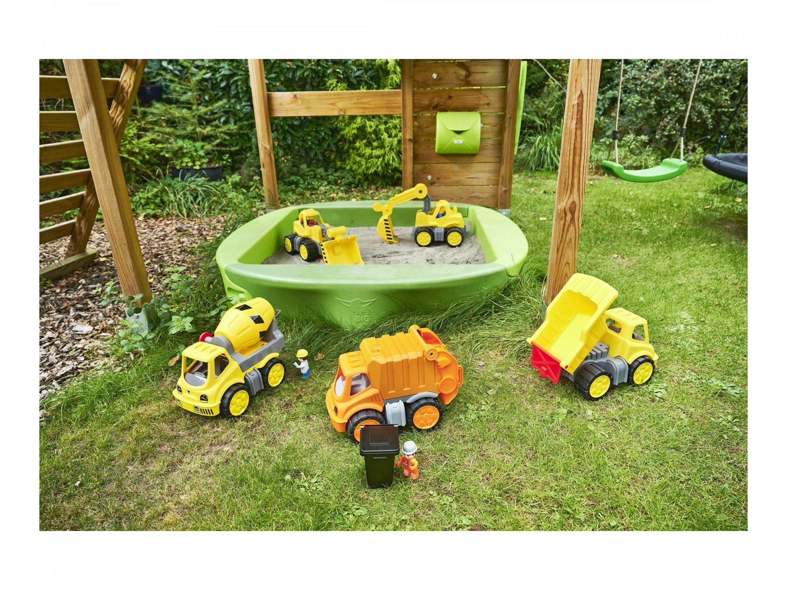 BIG Power Worker Midi Wheel Loader Shovel with Figure