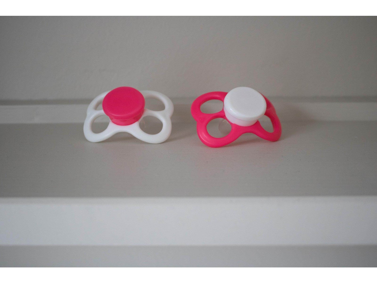 Barnets Favorit 2 pak luftsutter silikone 0-6 mdr. – Pink/Hvid