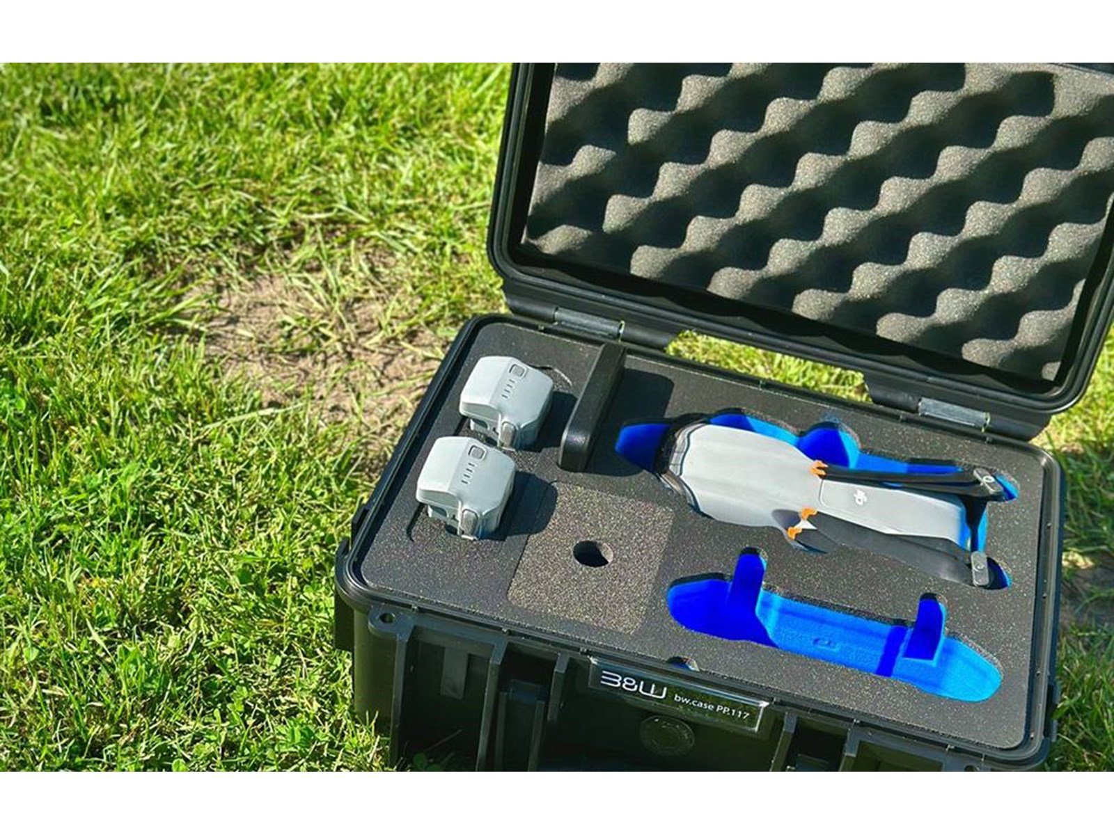 B&W International Case type 3000 for DJI Air 3 (yellow)