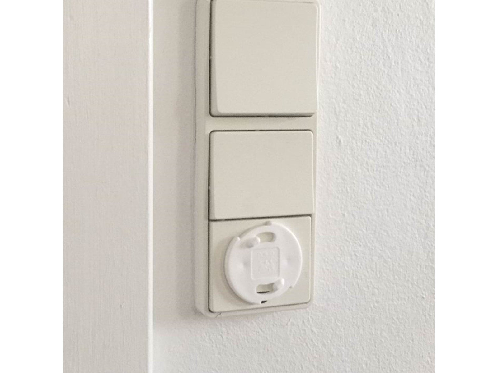 BabyDan Socket Plug EUR