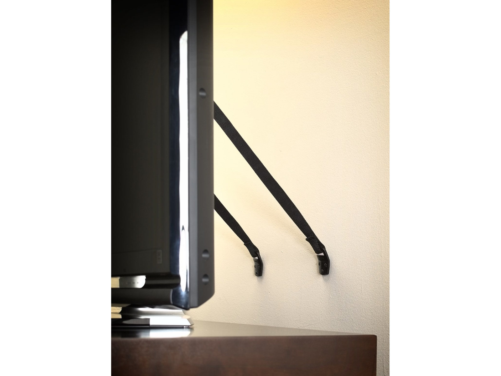 BabyDan TV Safety Strap