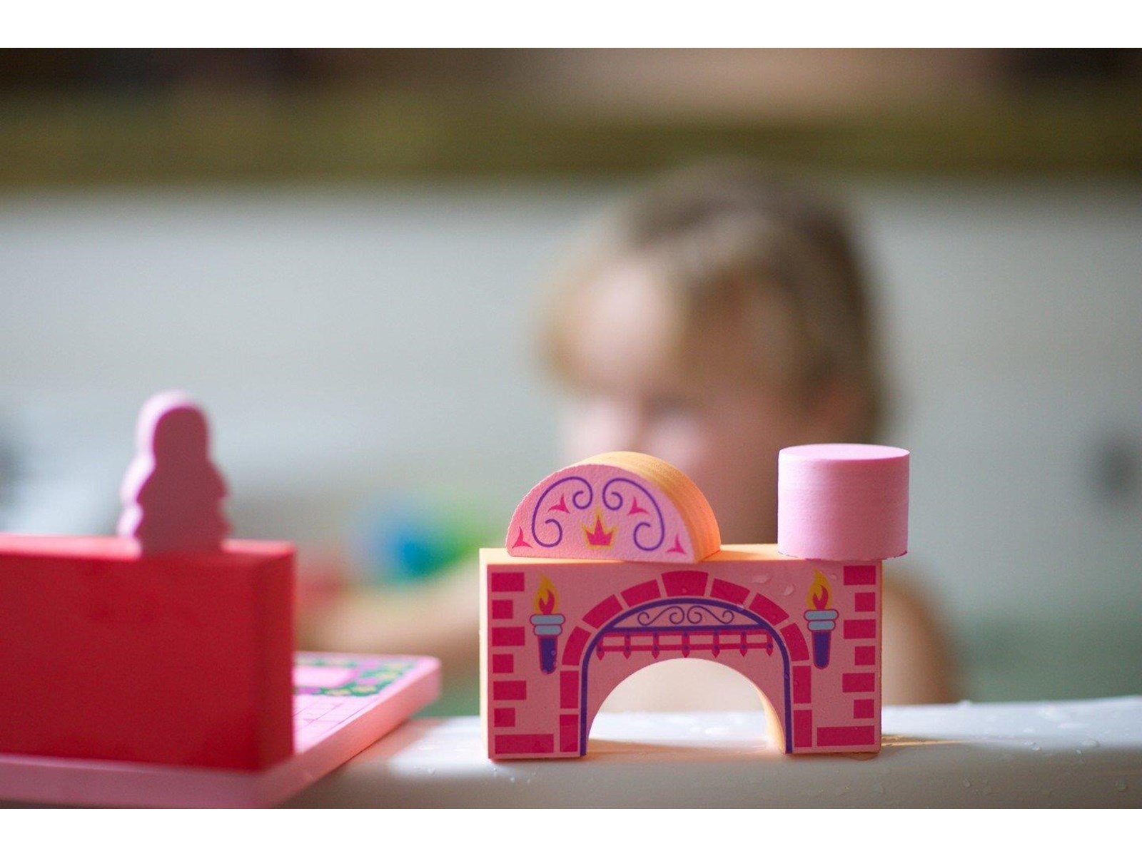 Bath Blocks Floating Castle Set