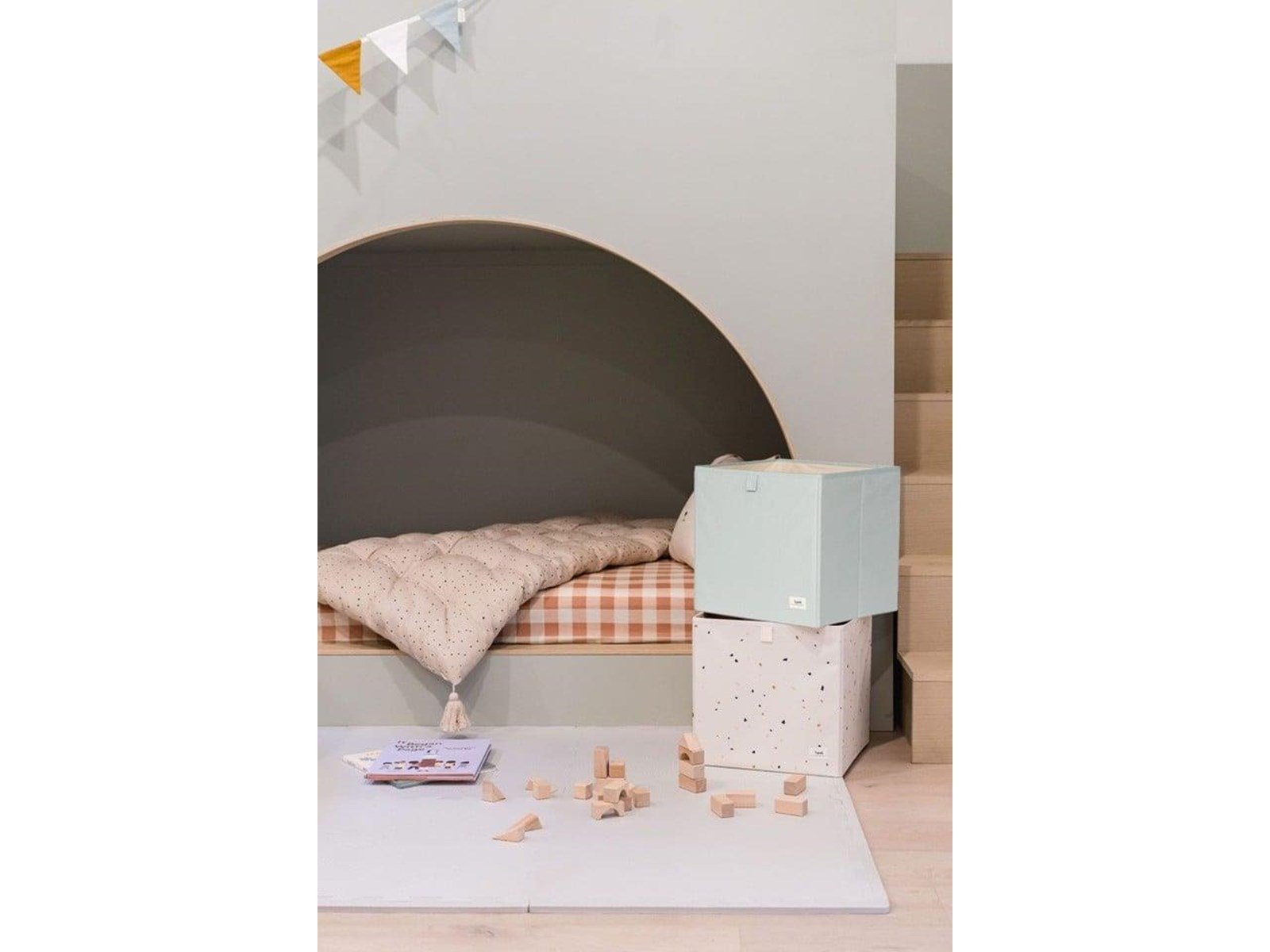 3 Sprouts - Storage Box Green