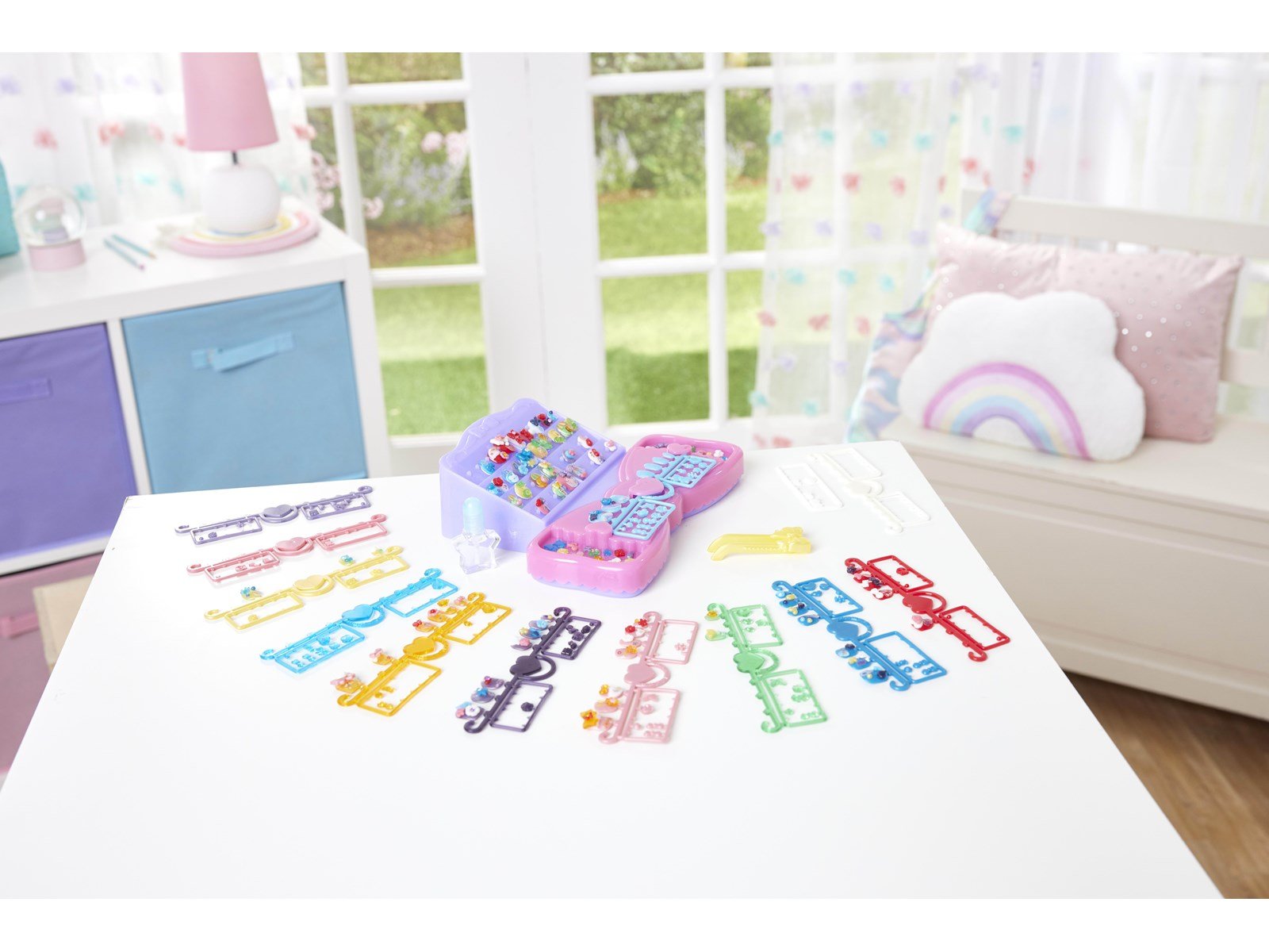 Aquabeads Nail Studio Design 'n' Display